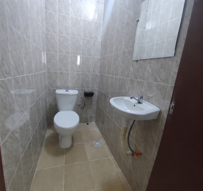 Salle de bain privative, eau chaude